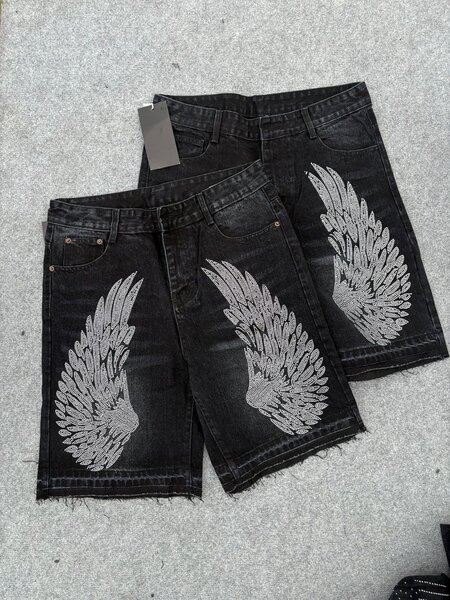 Shorts en jean brodés tendance