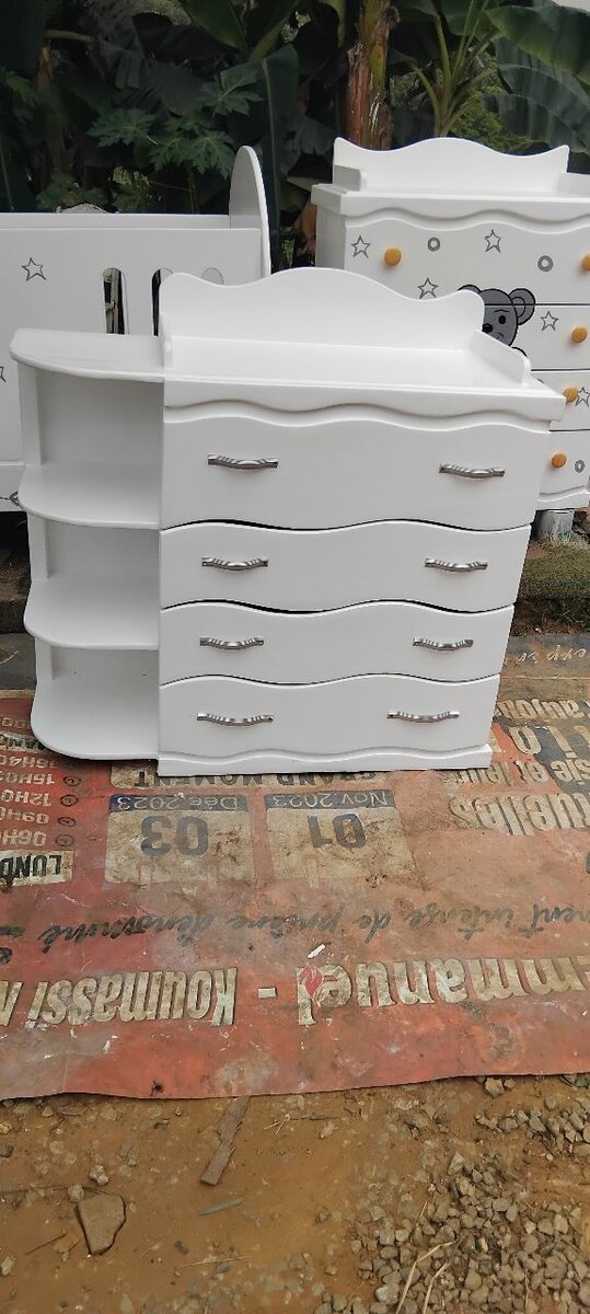 Commode Bébé avec Ours
