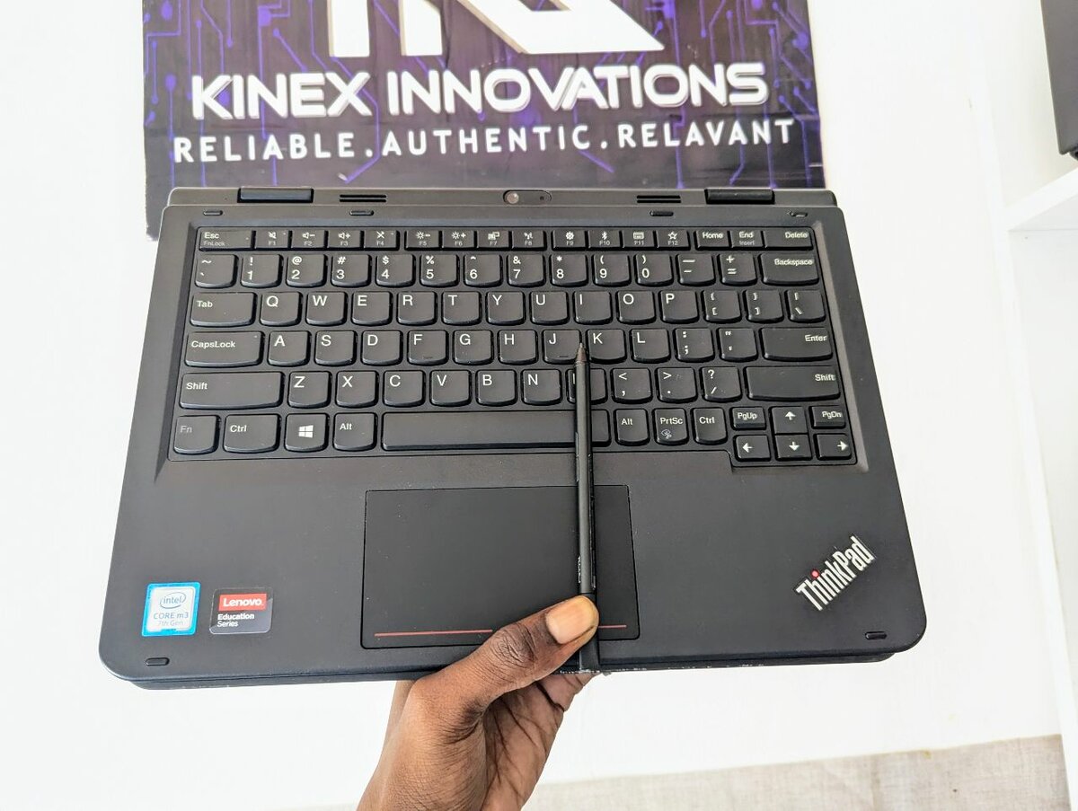 Lenovo yoga 11e