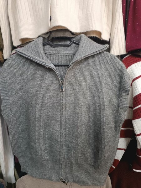 Безрукавка