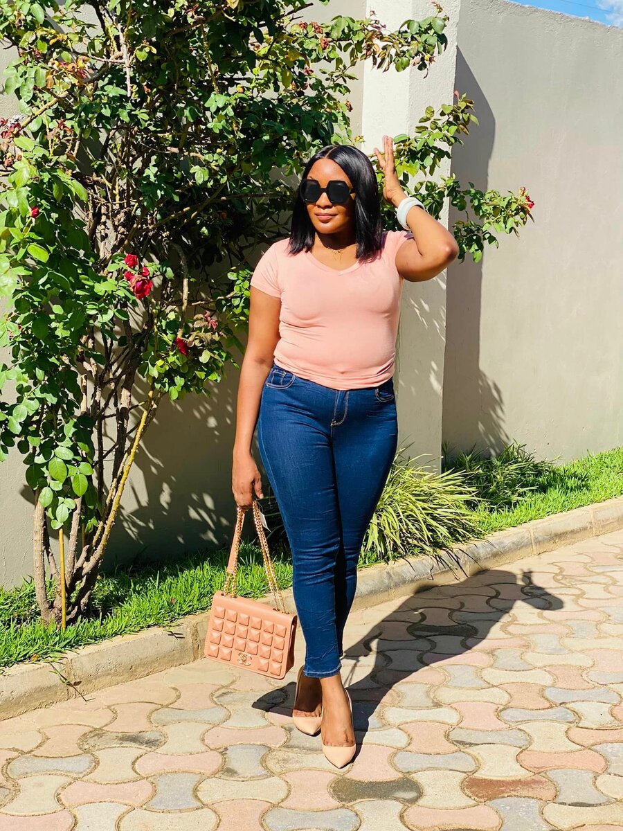 Dark blue skinny jeans