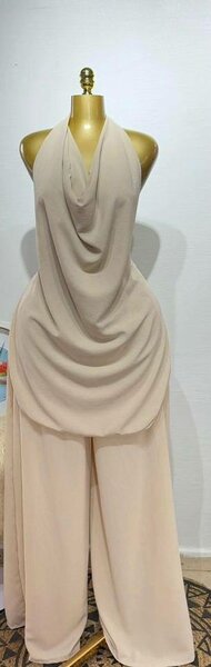 Combinaison dos nu élégante