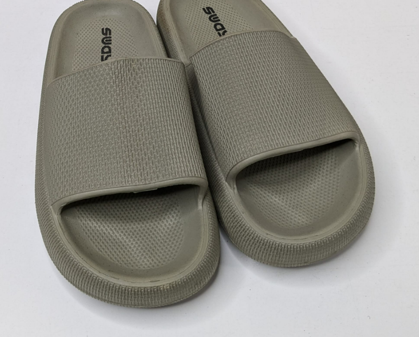 Cloud cushion slides