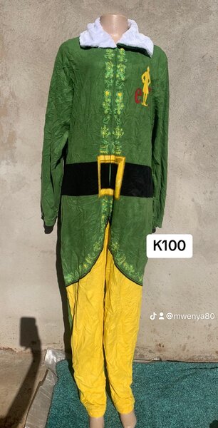 Beautiful and stylish children's jumpsuit