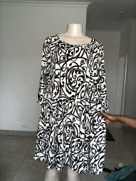 Dress blanc noir