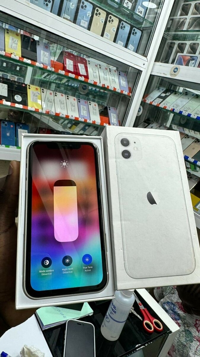 iPhone 11 Simple 64G Blanc