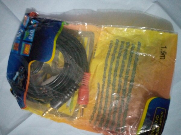 Câble audio -video 1,5 m