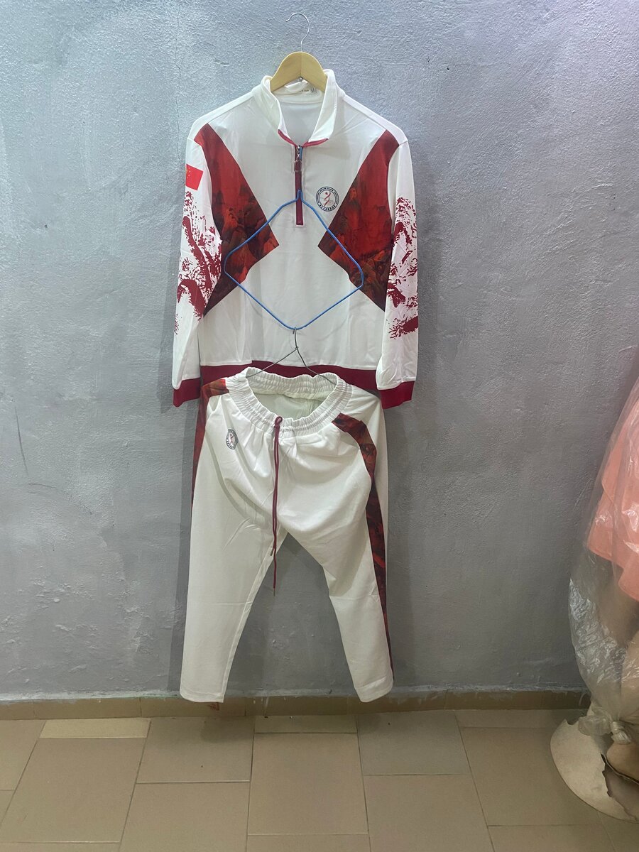 Ensemble de survêtement élégant