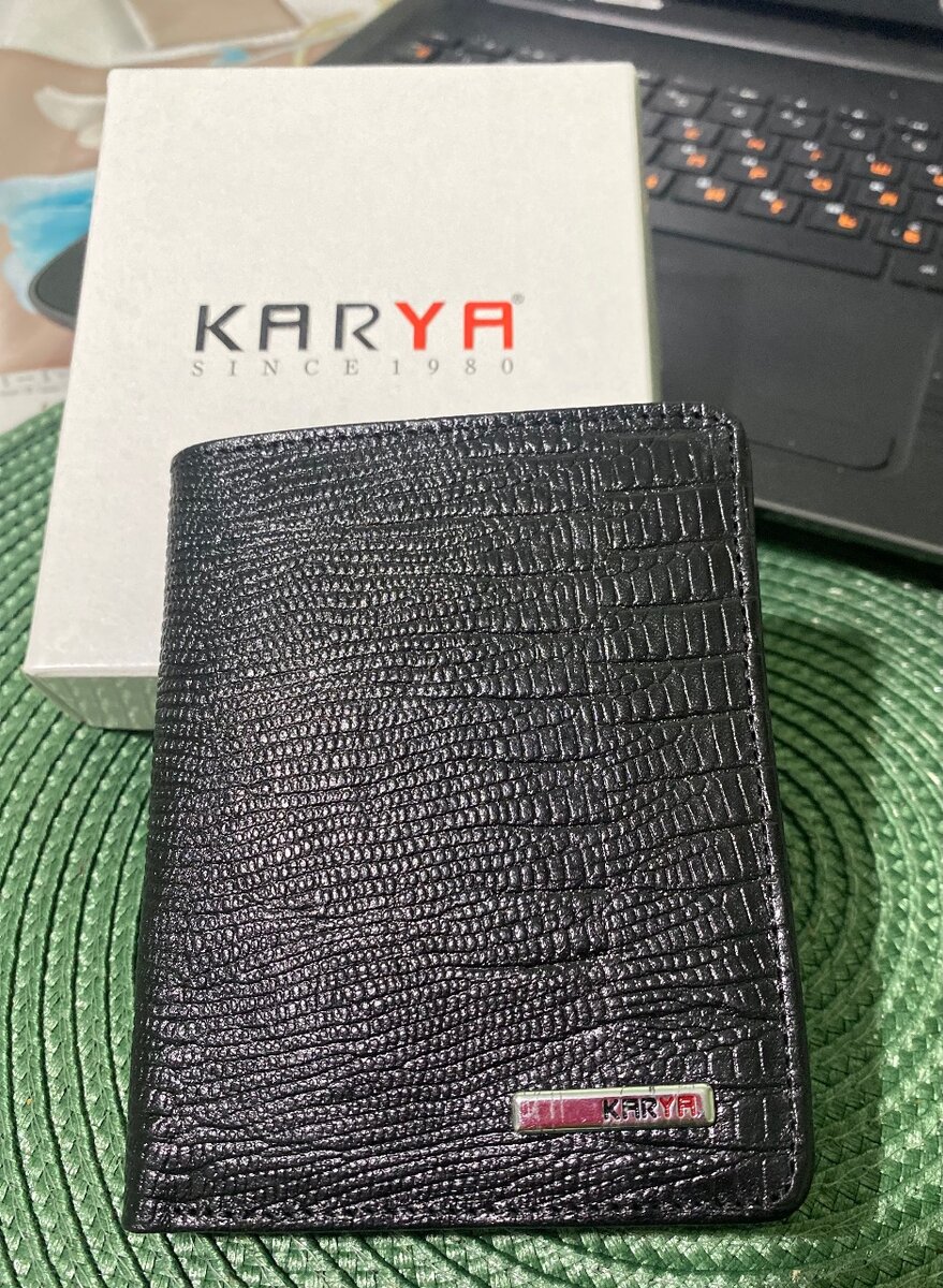 Мужские кожаные кошельки Karya