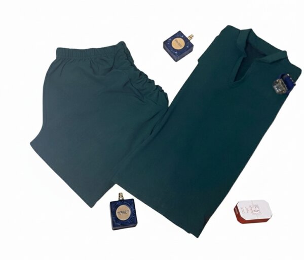 Complet vert culotte et haut