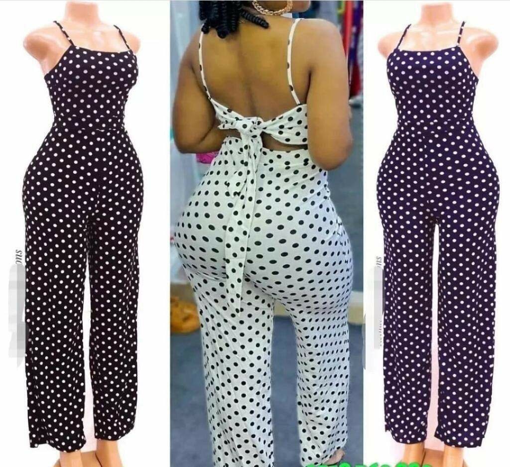 Combinaison à pois élégante