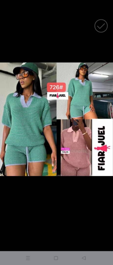 Ensemble confortable rayé