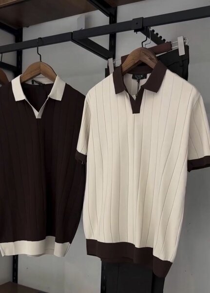 Polo en tricot rayé décontracté