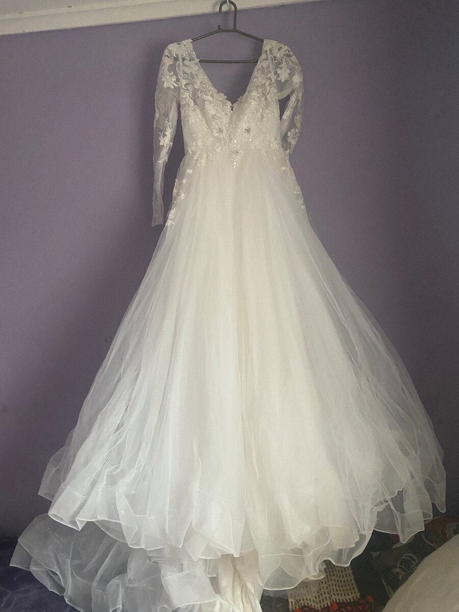 Ball gown & mermaid dresses