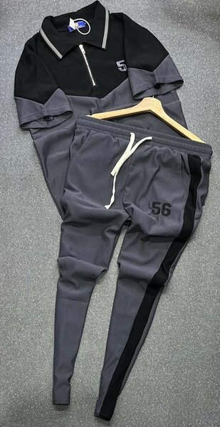 Ensemble de sport moderne