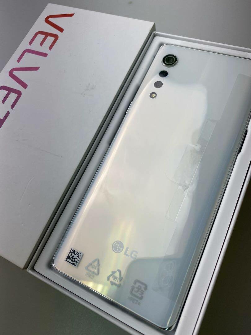 LG Velvet 5G 128gb/6gb ram brand new 12 months warranty call