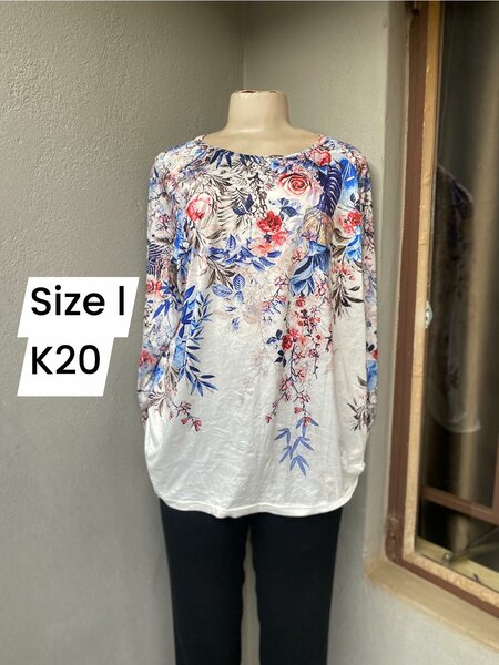 Women Shirt with Flowers