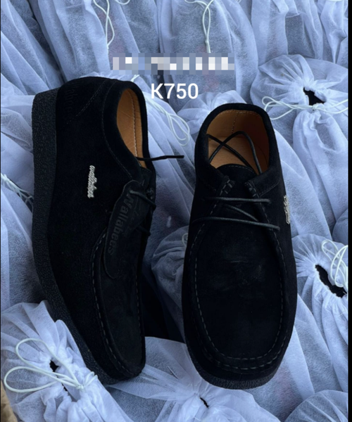 Demi-season suede shoes