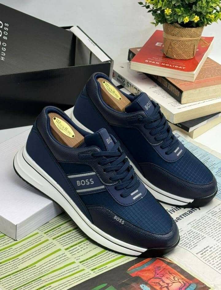 Men's quality sneakers