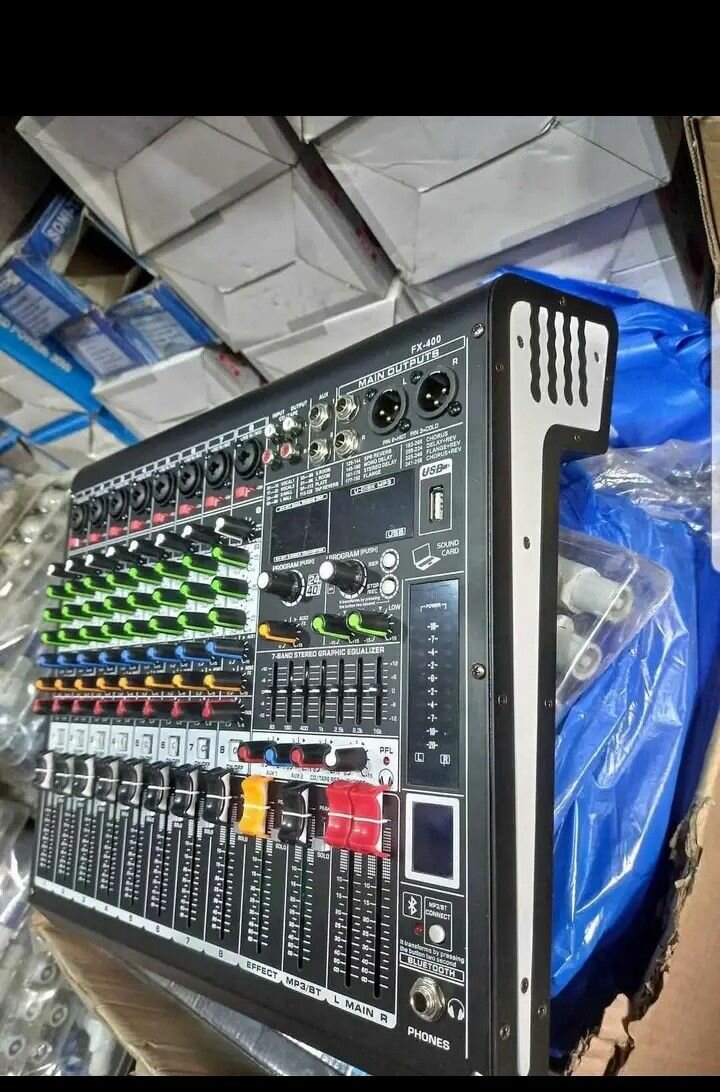 Table de mixage DSP 24 bits