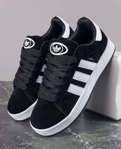 Baskets noires Adidas Campus