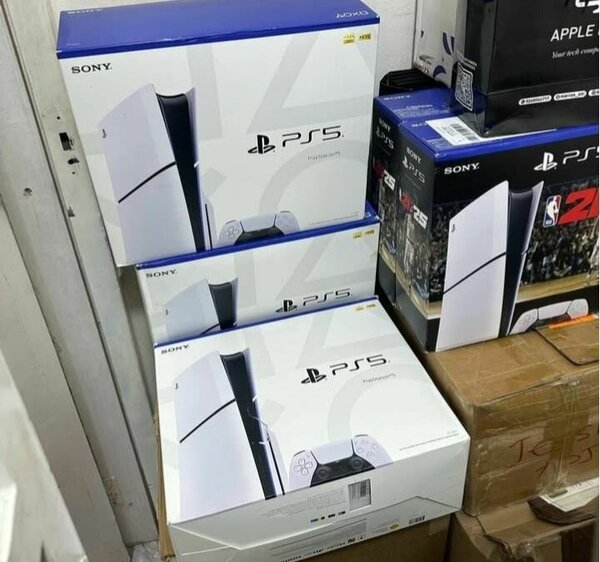 SONY PLAYSTATION 5 SLIM