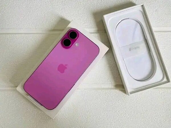 iPhone 16 Rose Éclatant