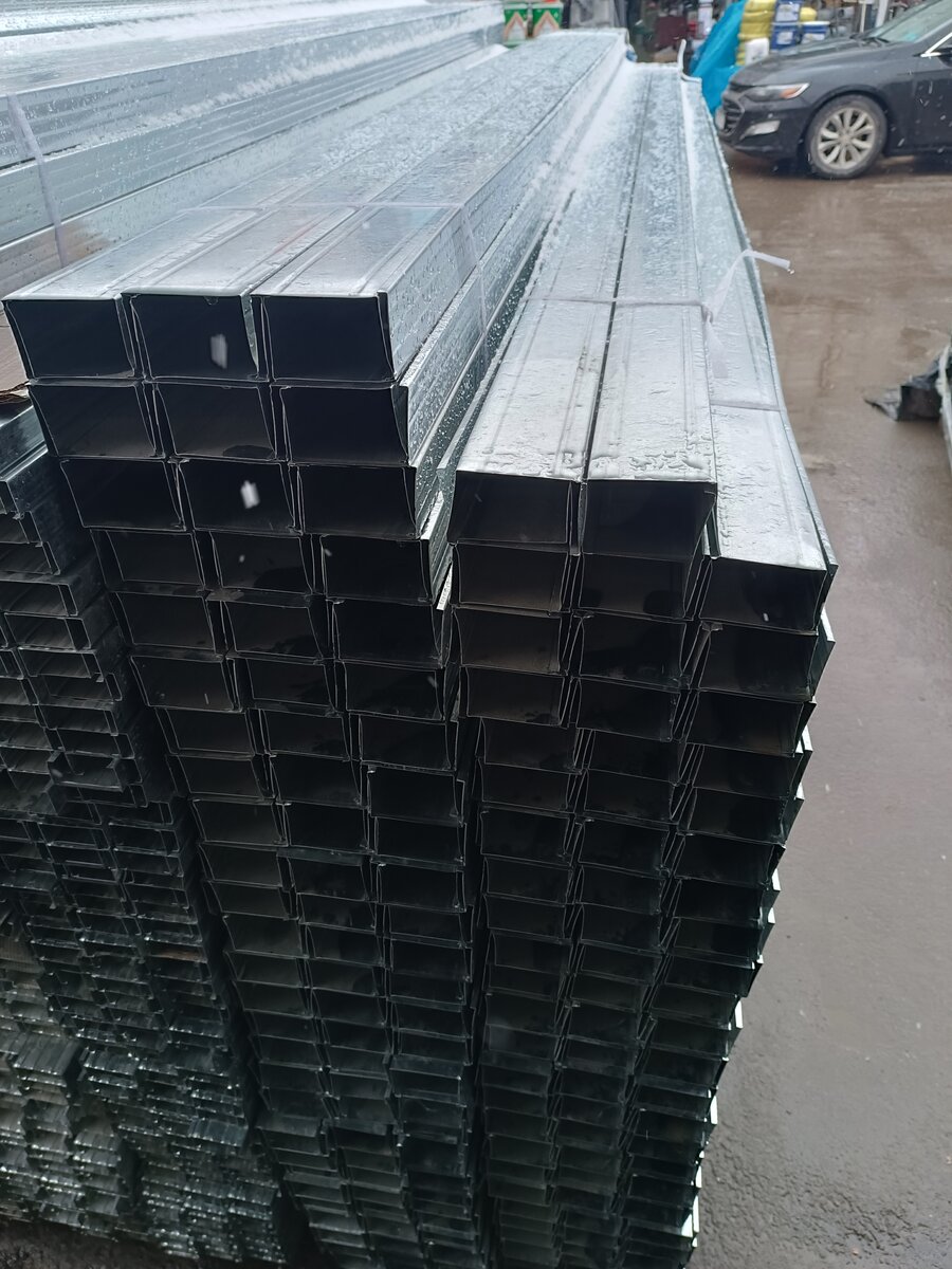 Профиль направляющий