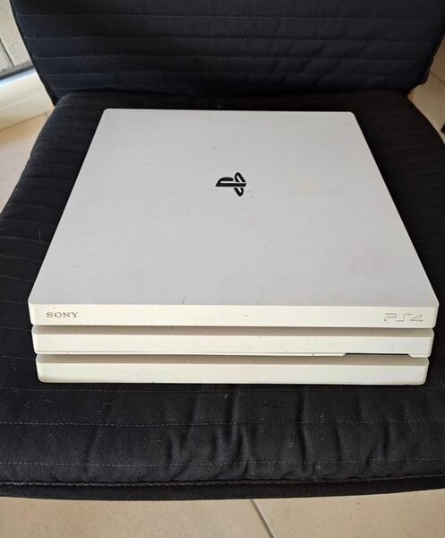 Console Sony PS4 Pro Blanc