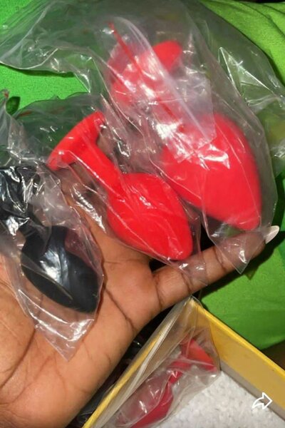 Ensemble de plugs colorés