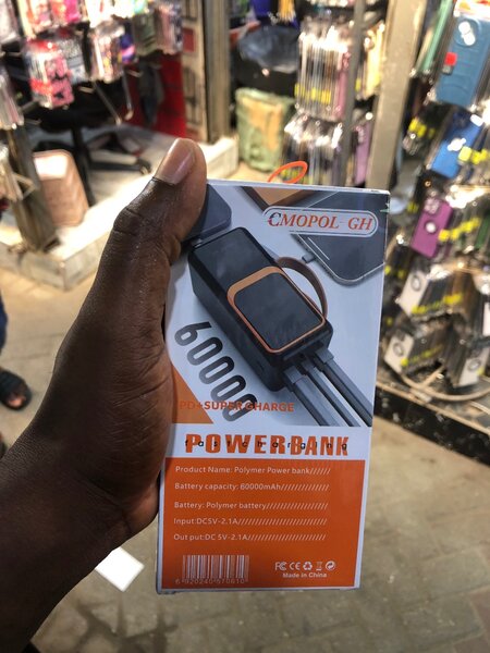C MOPOL POWER BANK (60 000MAH)