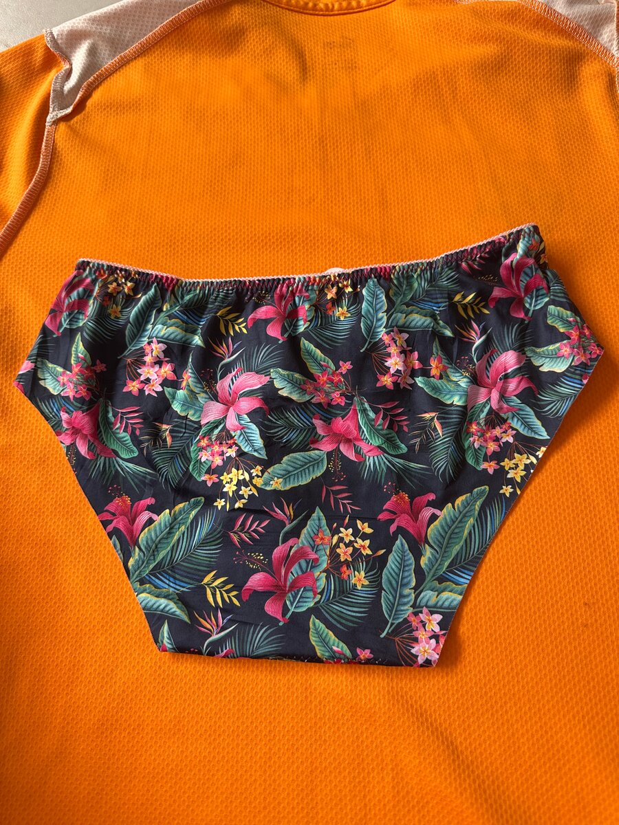 Culotte dentelle fleurie sexy