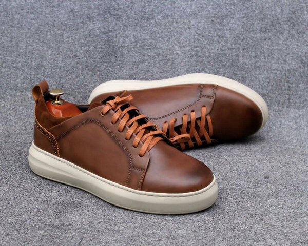 Sneakers en cuir élégants