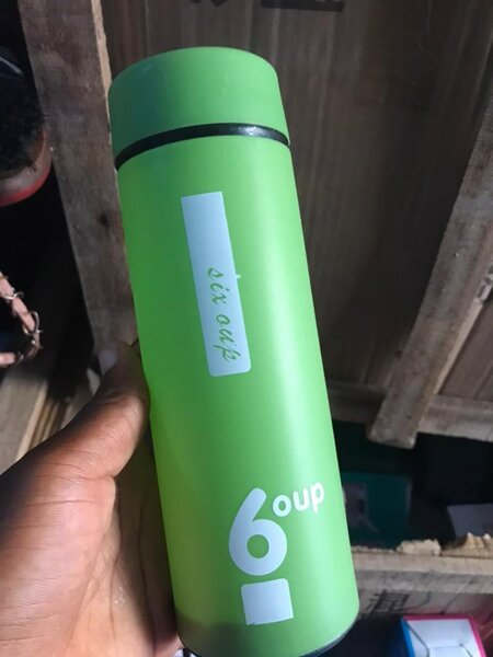 Gourde en verre trempé au caoutchouc