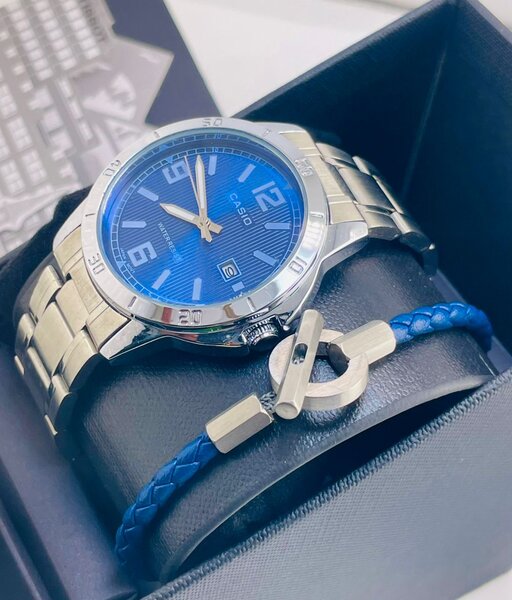 Montre   Plus bracelet Casio