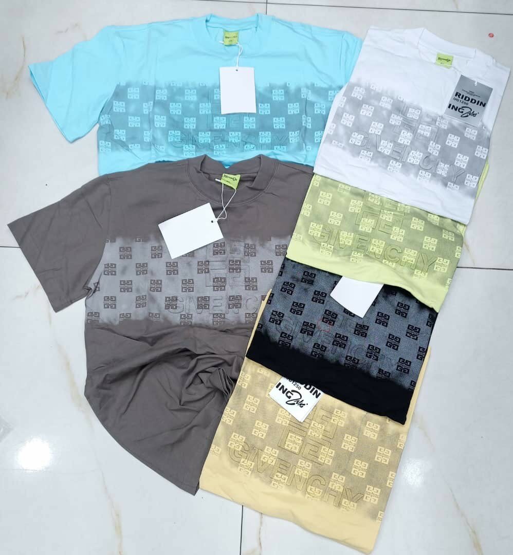 T-shirts graphiques tendance