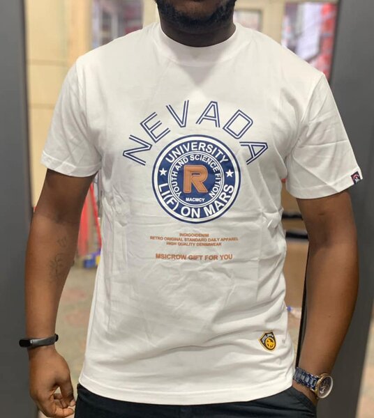 𝐭𝐞𝐞𝐬𝐡𝐢𝐫𝐭