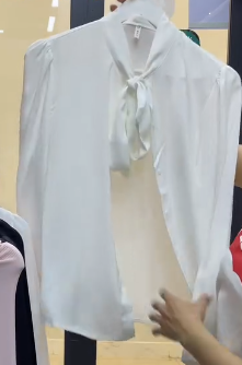 Блузка женская белая