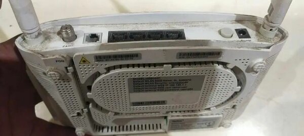 Strom fiber Router