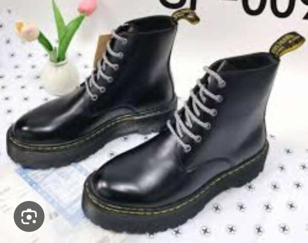 Bottes en Cuir Noir Homme
