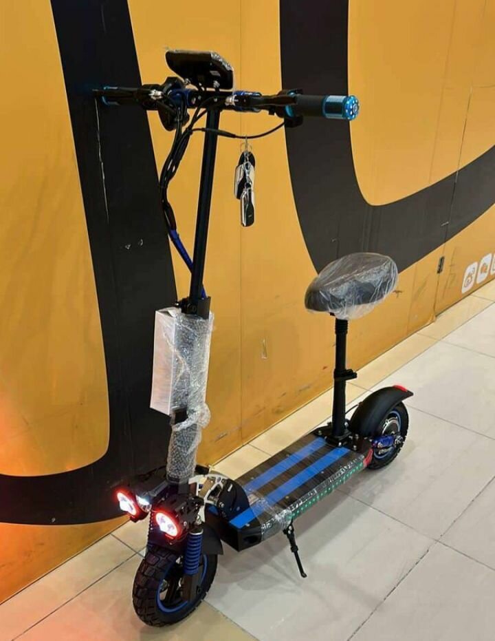 Trottinette électrique puissante tout-terrain