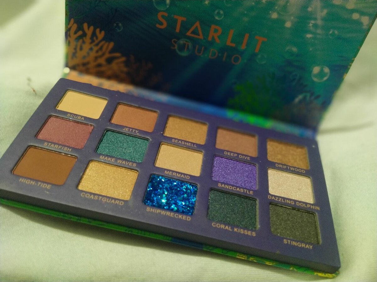 15 clr eyeshadow palette