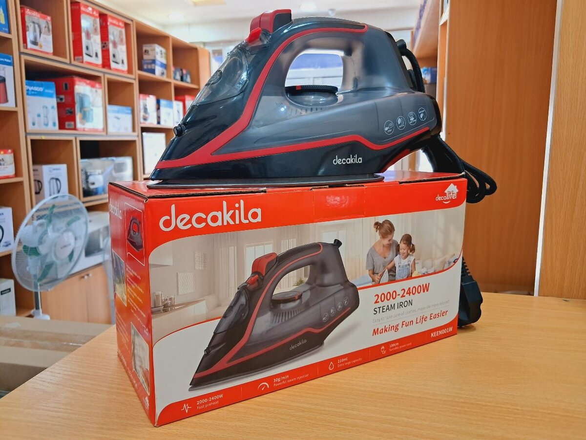 Powerful Decakila 2000-2400w steam iron