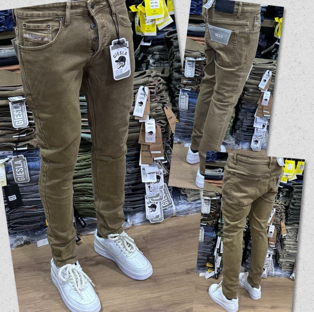 Jeans ajustés pour hommes