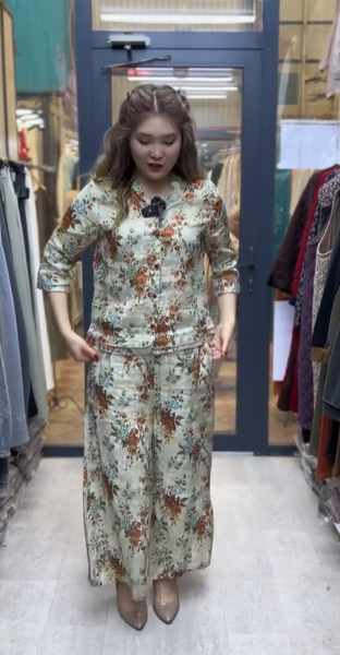 Двойка костюм , брюки на подкладе , ткань Рами 