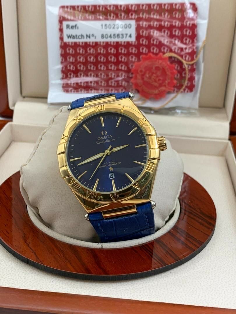 BVLGARI LEATHER WATCH