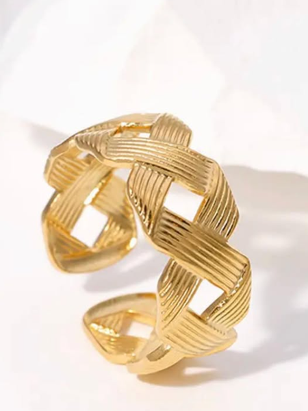 Gorgeous gold rings