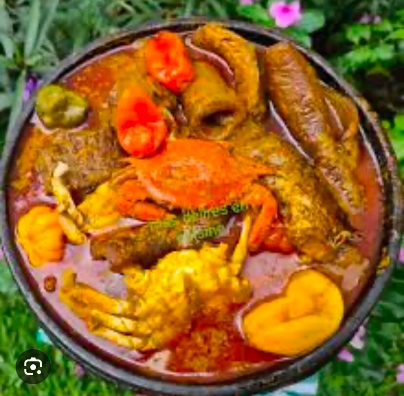 Placali avec de la sauce