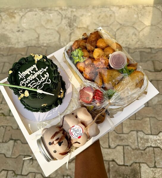 Birthday Gift Set with Cake