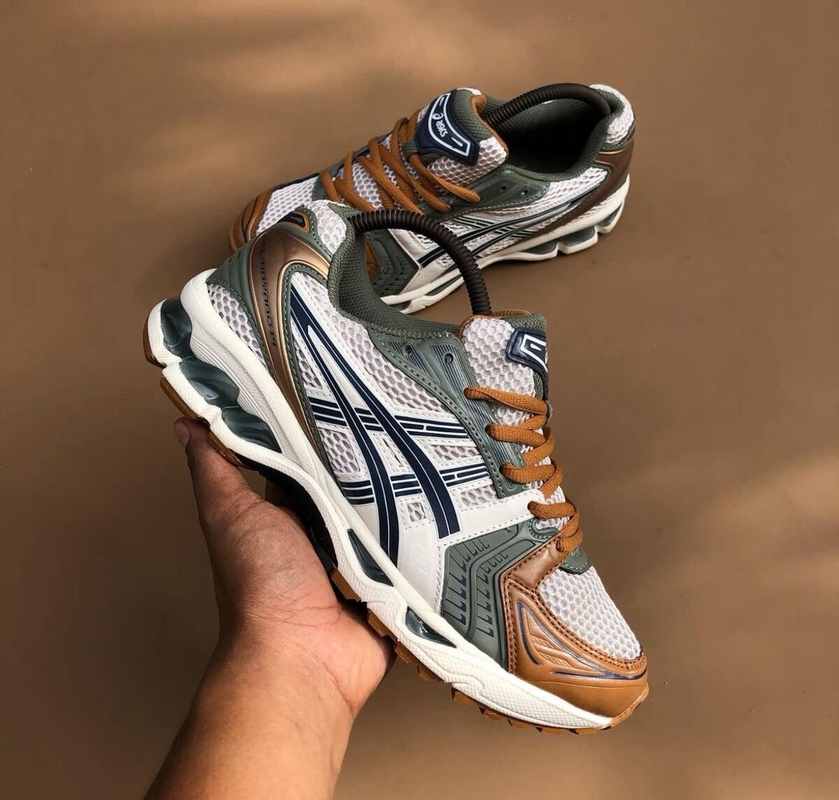 Chaussures de course légères